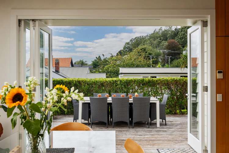 8 Summit Drive Mount Albert_9