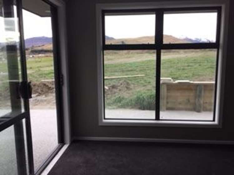 31 Risinghurst Terrace Lower Shotover_10