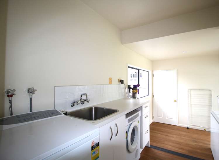 56 Weston Road Oamaru_13