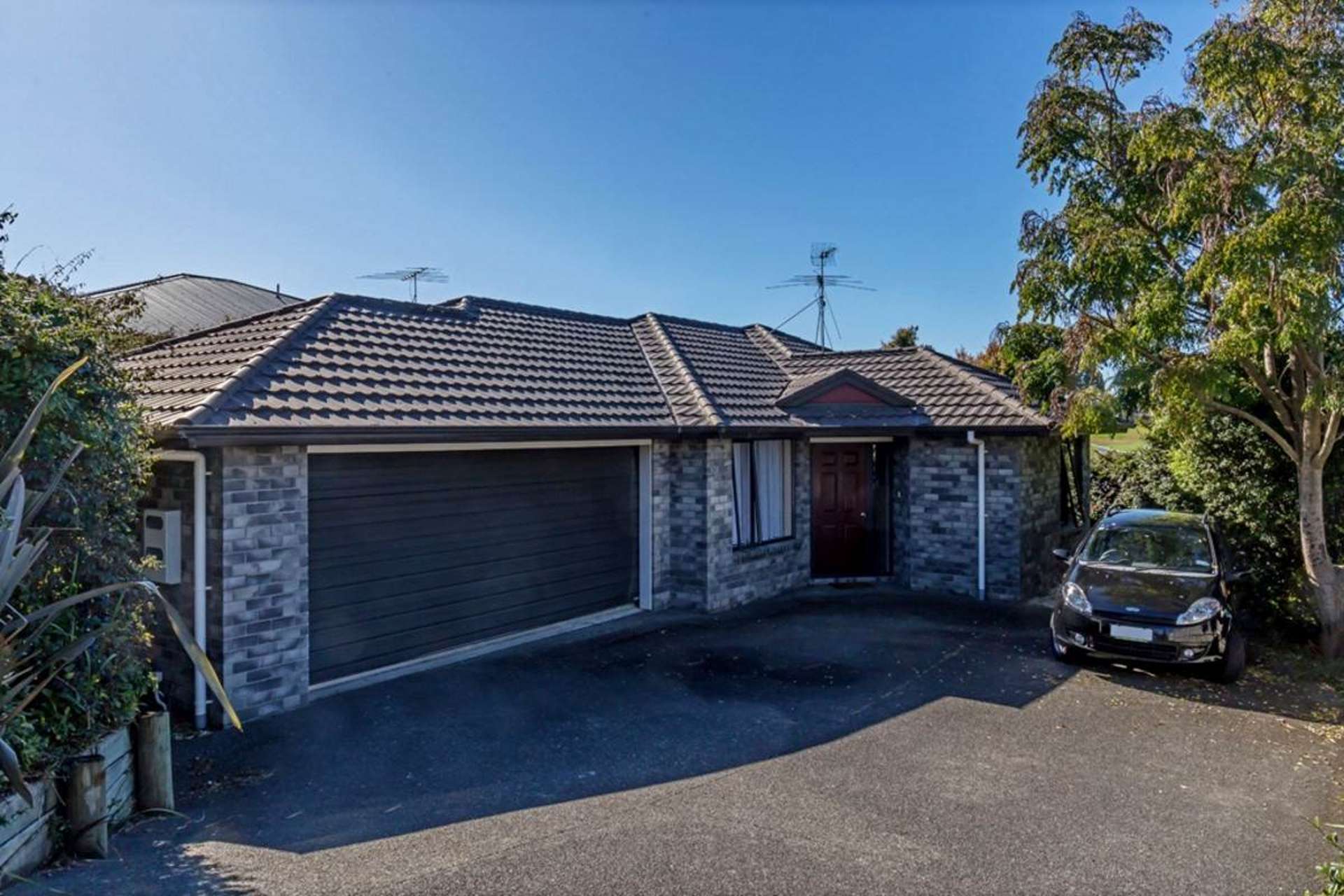 13C Rishworth Avenue Stanmore Bay_0