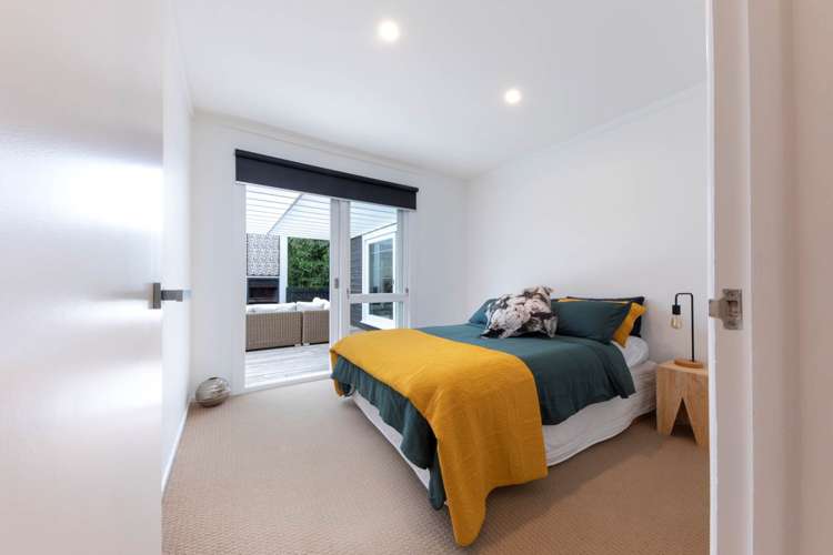 87 Daffodil Street Titirangi_12