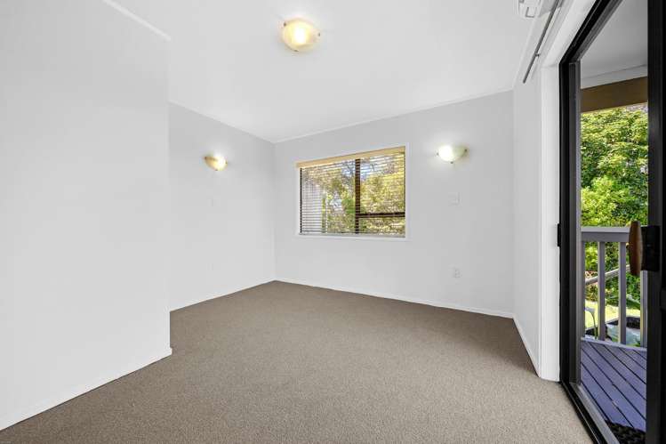 16 Eames Crescent Te Mata_7