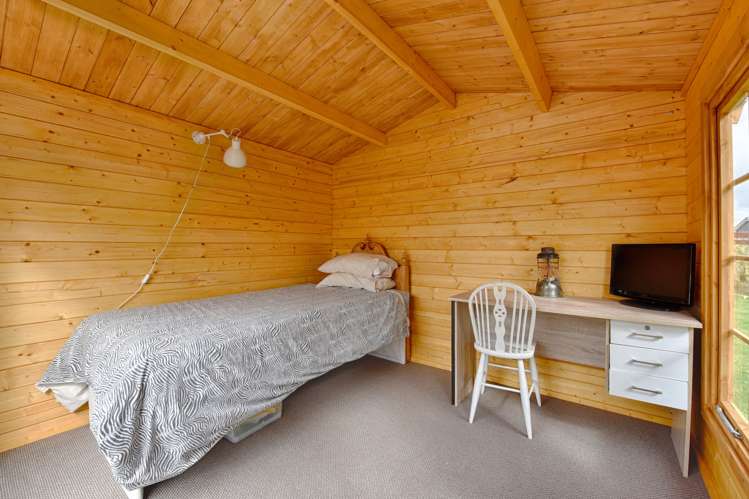 141 Kana Street Mataura_11