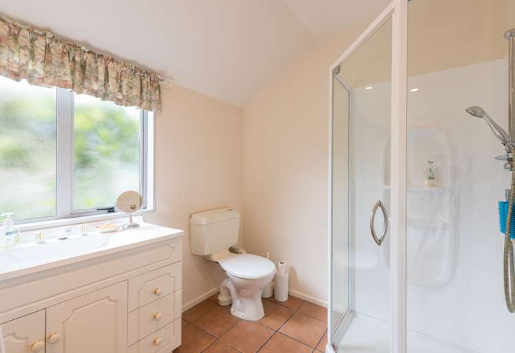 27 Masefield Street Stoke_13