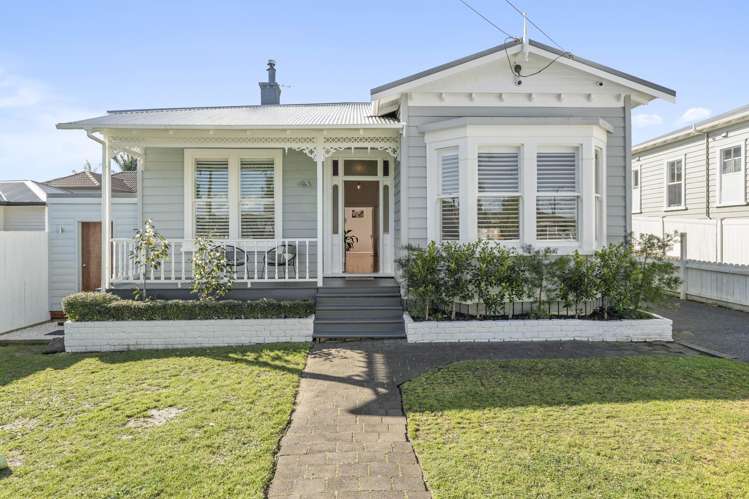 1/21 Foch Avenue Mount Roskill_3