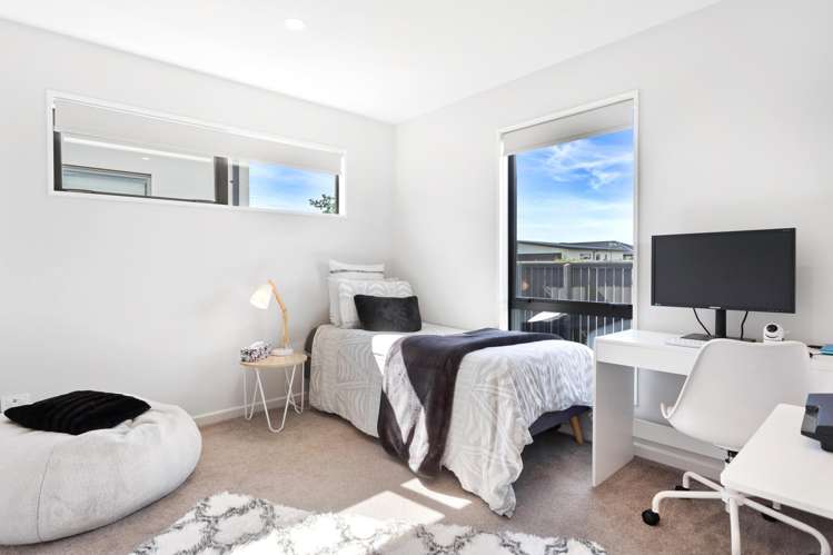 21a Kingsbridge West Burwood_10