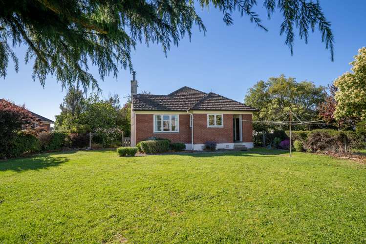 39 Masters Crescent Masterton_14