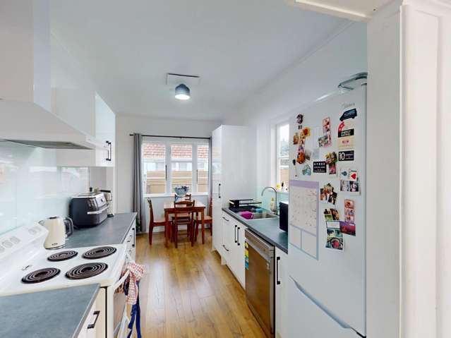 2 Koromiko Avenue Roslyn_1