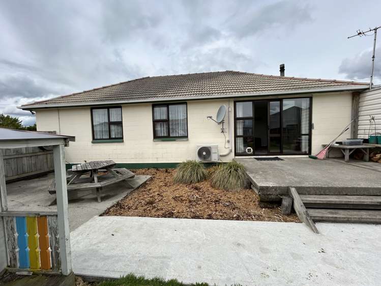 8 Lanark Street Balclutha_16