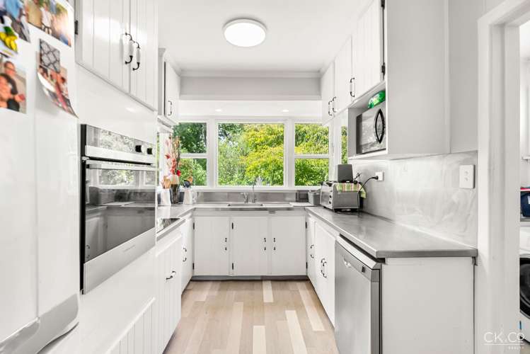 31 Dunns Street Silverstream_2