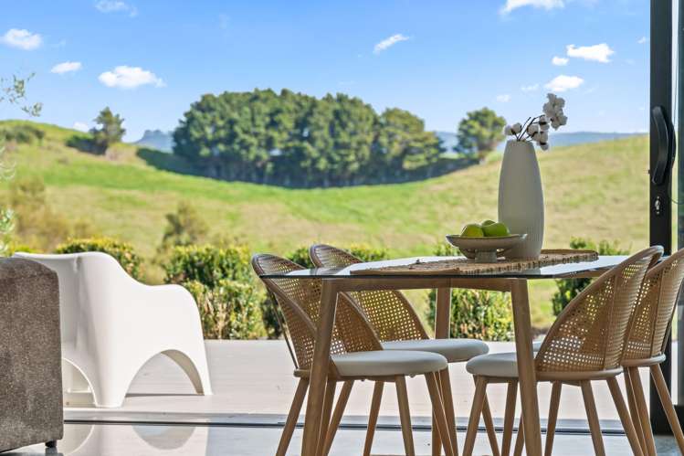 77 Wairimu Way Waipu_2