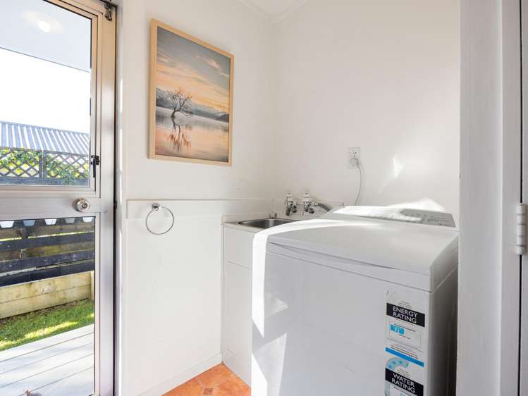 128b Albert Street Hamilton East_15