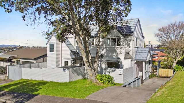 Auction this Saturday 4PM On-site!