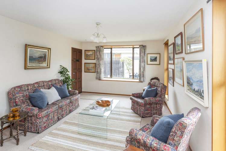 2/10 Broadfell Avenue Avonhead_5