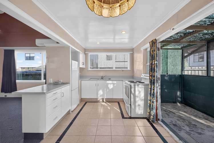 679a Worcester Street Linwood_4