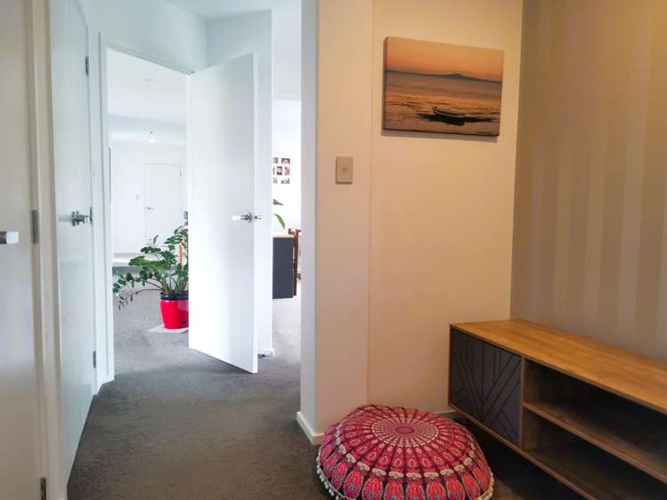 16 Roto View One Tree Point_12