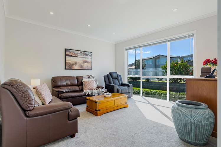 15 Flavell Drive Orewa_5