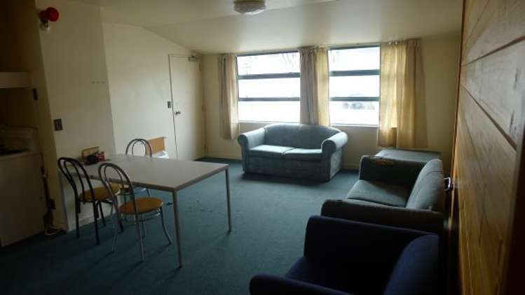 22/22 Sussex Street Mount Cook_2