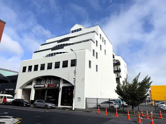 5-7 Kingdon Street Newmarket_1