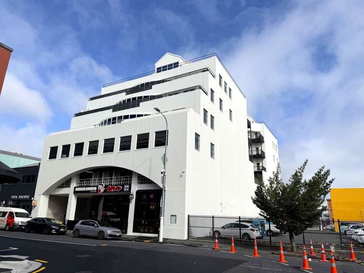 5-7 Kingdon Street Newmarket_1