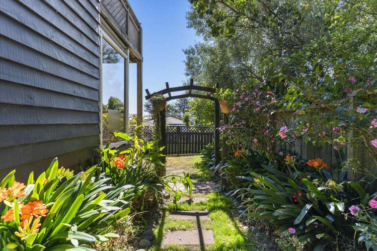 43A Formby Avenue Point Chevalier_22