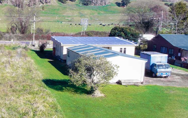 120 Totara Saint (State Highway 4) Manunui_17