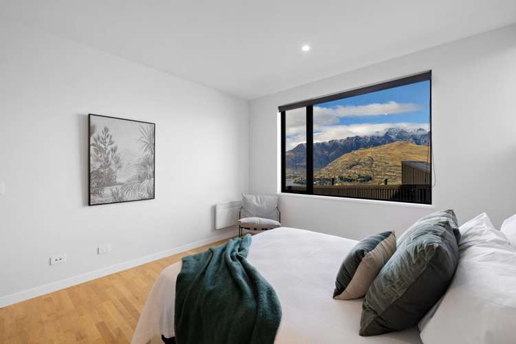 5 Lancewood Lane Queenstown Hill_15