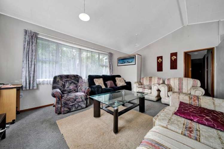 39 Fairfield Road Hawera_6