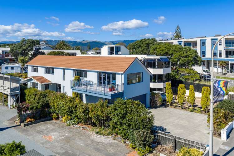 9 Marine Parade Paraparaumu Beach_25