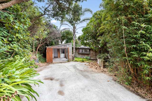 17 Piha Road Piha_4