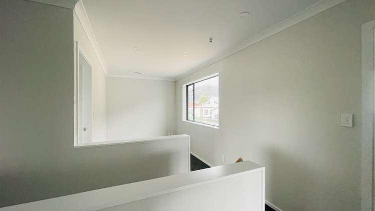 44a Phillip Street Johnsonville_12