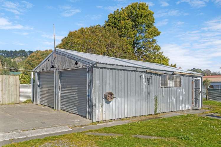 11 Endcliffe Road Kaiti_23