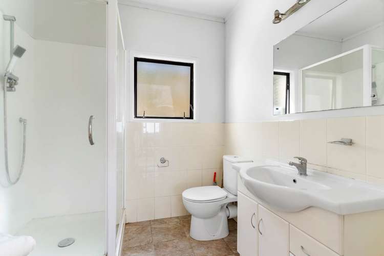 45 Bradbury Road Botany Downs_22