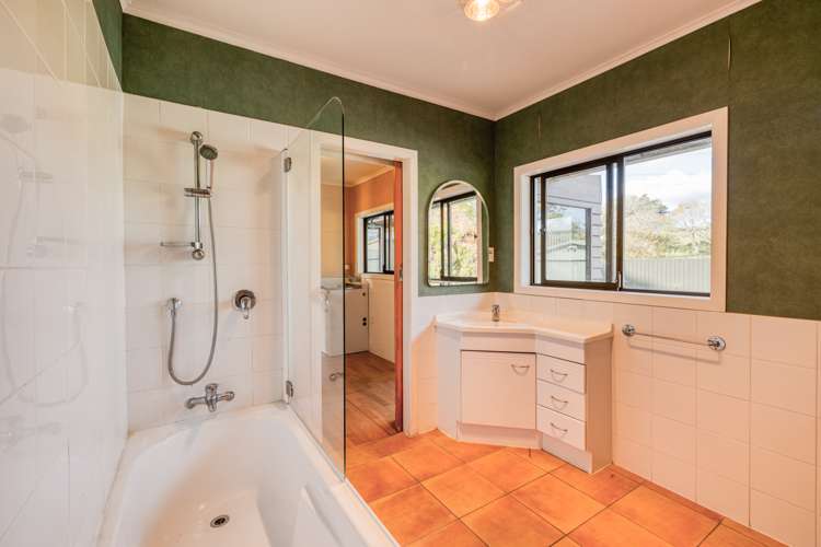 12 Brookvale Lane Taupaki_9