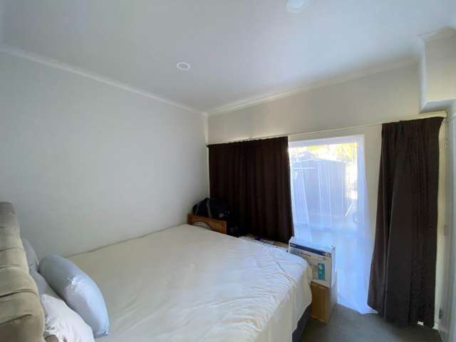 3/10 Salford Crescent Flat Bush_4