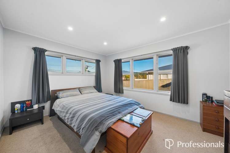 38 Russell Road Wainuiomata_14