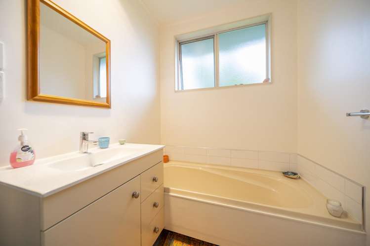 6 Melland Place Te Anau_9