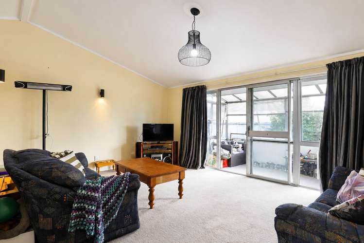 20A Whitworth Road Utuhina_6