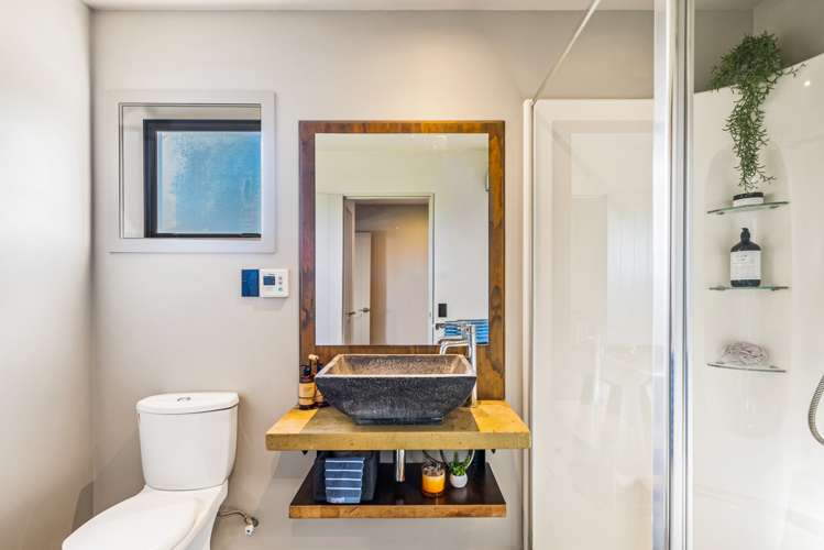 155 Derham Road Te Horo_12