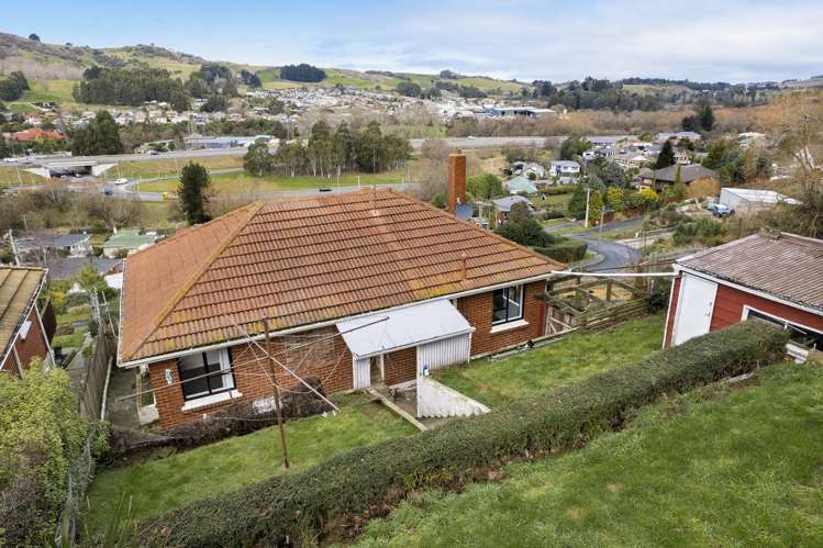 44 Waldron Crescent Green Island_16