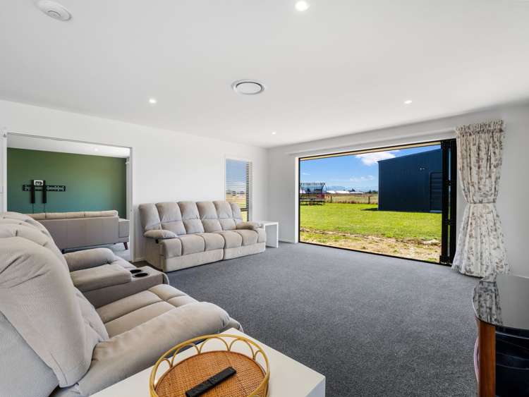 56 Summers Road Darfield_7