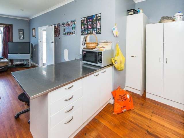 245 Somme Parade Aramoho_3