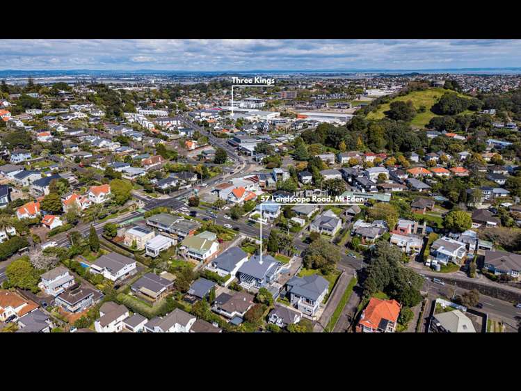 57 Landscape Road Mt Eden_29
