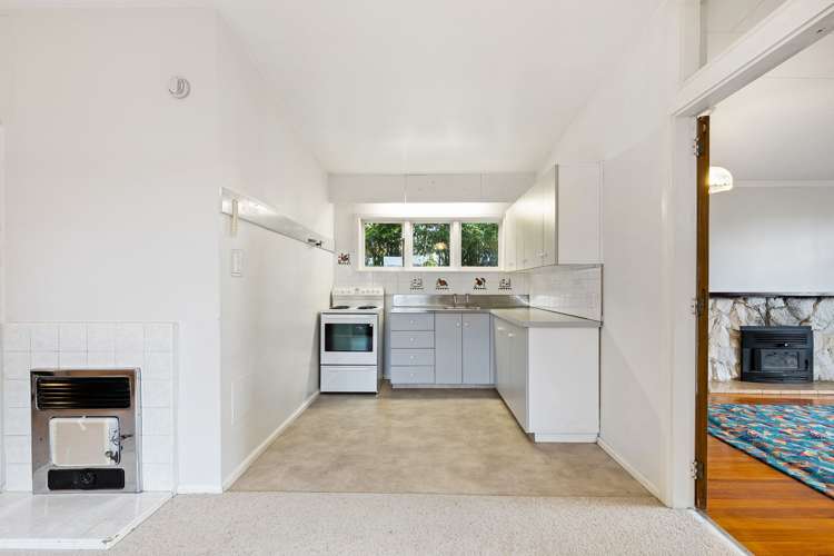 50 Waitikiri Drive Parklands_4