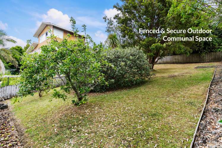 8/13 Kaihu Street Northcote_16