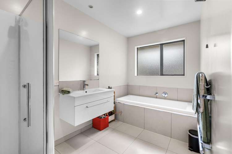 38 Little Oaks Drive Yaldhurst_19