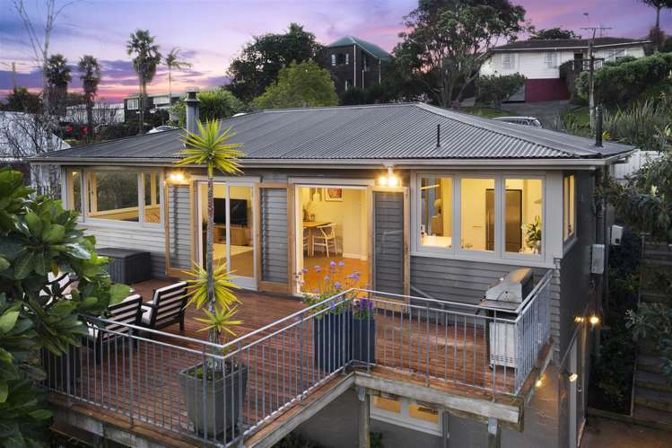 6 Park Hill Road Birkenhead_0