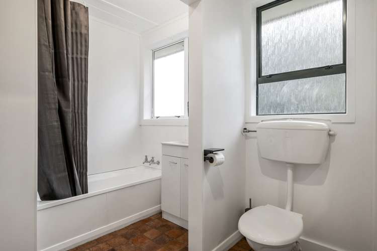 23 Cockerell Street Brockville_11