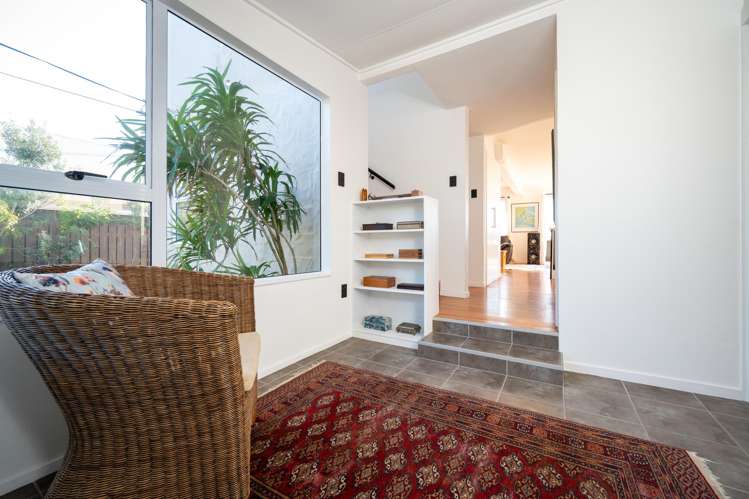225 Clifton Road Te Awanga_11