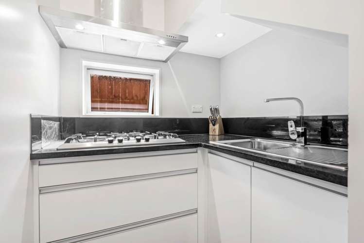 17 Beltany Drive Flat Bush_14